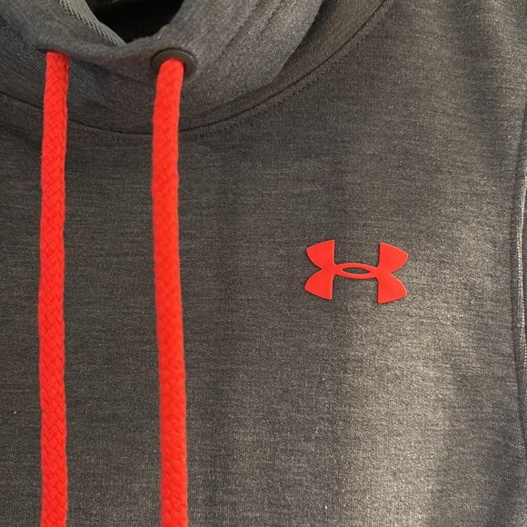 Cowl neck active cropped top - Picture 2 of 6